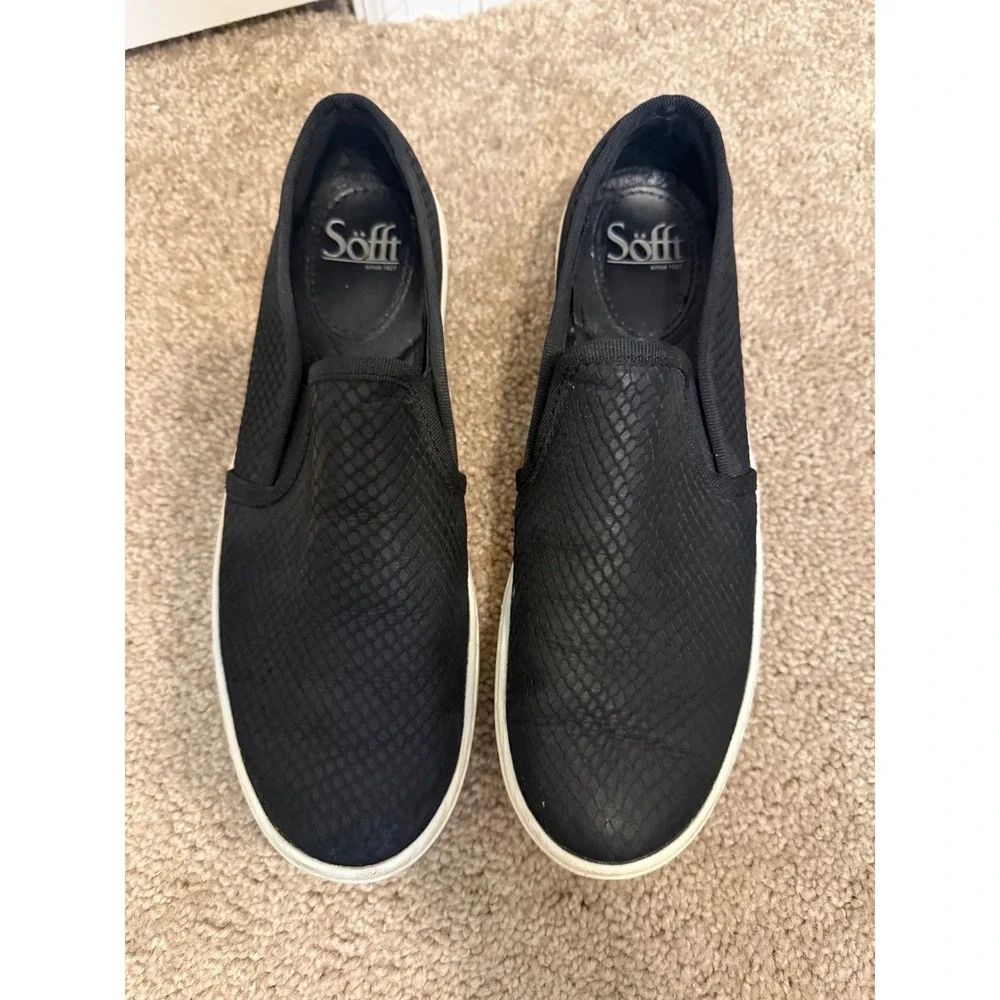 Sofft Somers Slip On Sneakers Womens 7.5 Black Snakeskin Leather Casual Flat